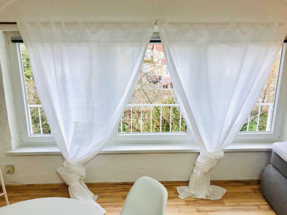 Studio Apartment In Direkter Naehe Zur Uniklinik Homburg ホンブルク エクステリア 写真