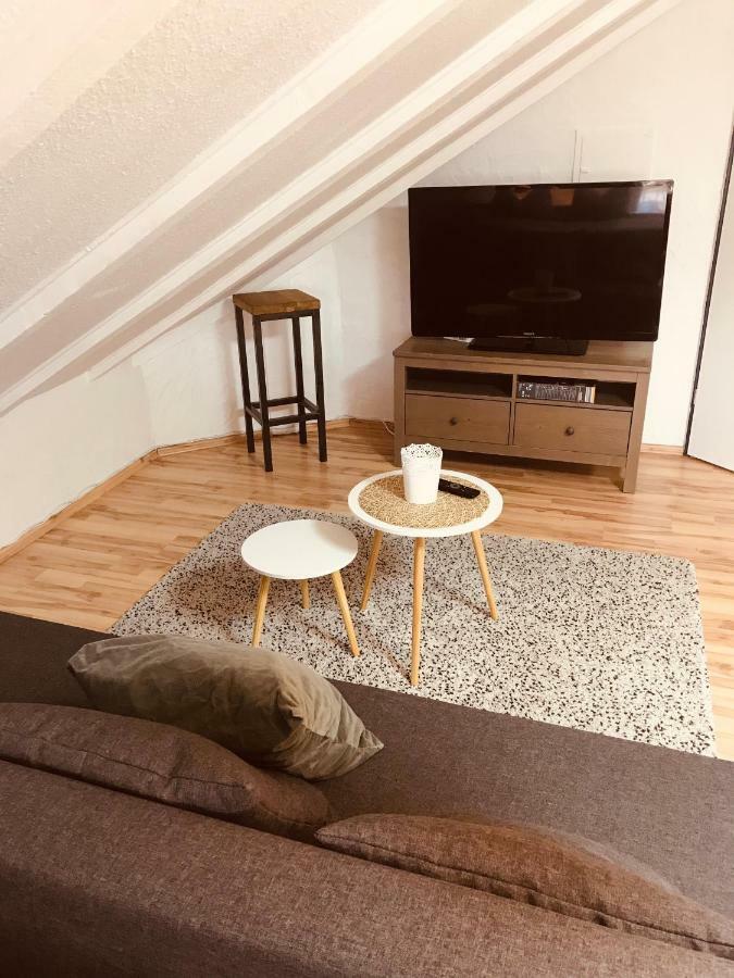 Studio Apartment In Direkter Naehe Zur Uniklinik Homburg ホンブルク エクステリア 写真
